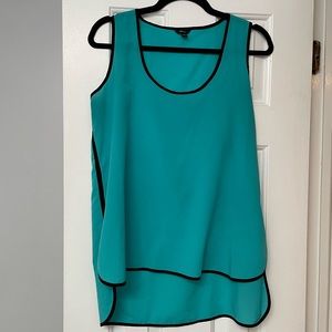Cute teal blouse
